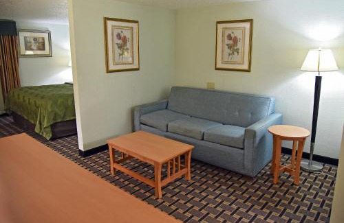 Council Bluffs Hotel | Quality Inn & Suites near I-480 and I-29