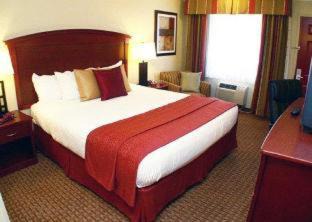 Ben Lomond Hotel | Quality Inn & Suites Santa Cruz Mountains