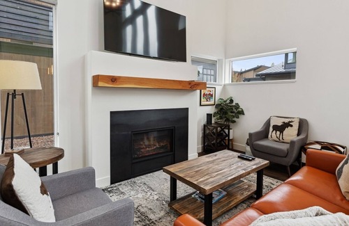 Whitefish House | Quarry B5 - Luxury Home! Amazing amenities and close to downtown Whitefish!
