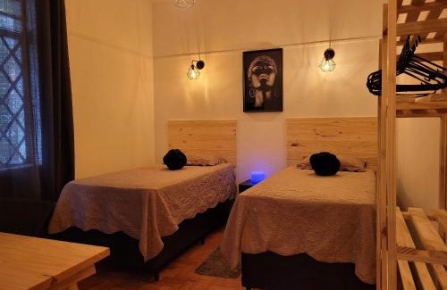 Vila Mariana Apartment | Quarto Black Power