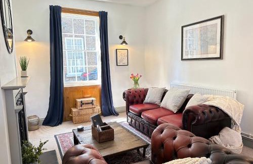 King's Lynn House | Quayside Georgian Townhouse