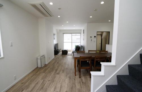Sakuragicho Apartment | QUAYSIDE SAKURAGICHO 401
