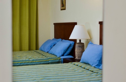 Buccoo Hotel | Queen Double A at Bellissimo