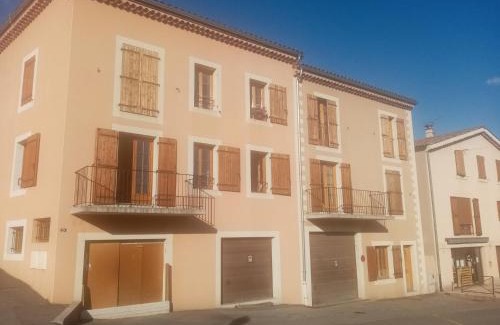 Tallard Apartment | Quiétude et confort