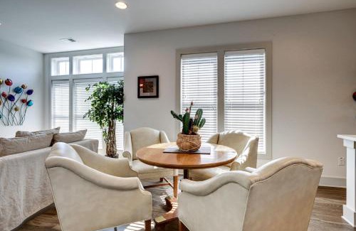 Nashville House | Quiet Condo - Prime Locale within mins to DT