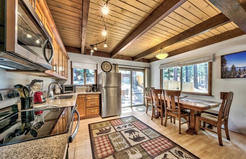 Pioneer Trail Ski Chalet | Quiet Pines Chalet - Remodel 3BR + Loft BBQ Games