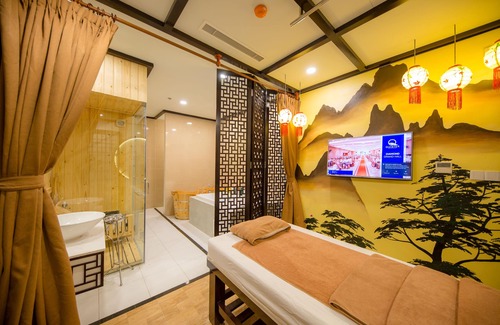 Tran Phu Beach Hotel | Quinter Central Nha Trang