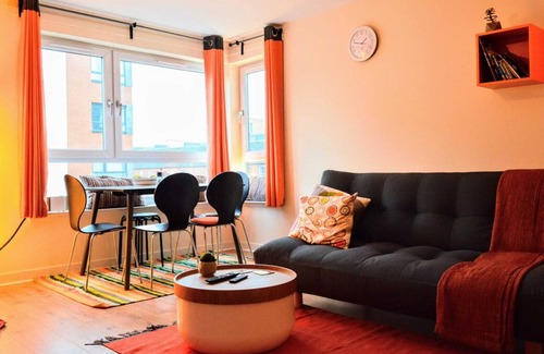 Leith Apartment | Quirky and Modern Apartment Near the Shore