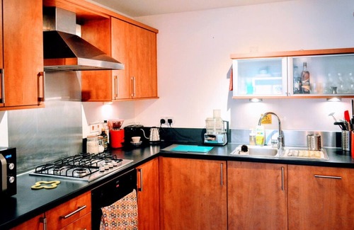 Leith Apartment | Quirky and Modern Apartment Near the Shore