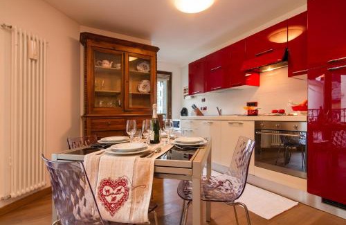 Chamonix City Centre Apartment | Résidence Alpes Apt 4 Happy Rentals - Happy Rentals