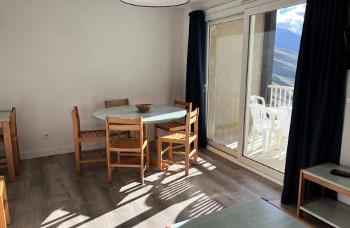 Peyragudes Apartment | Résidence Balcons Du Soleil 1 - T3/6pers BALCONS DU SOLEIL 63- Peyresourde MAE-9544