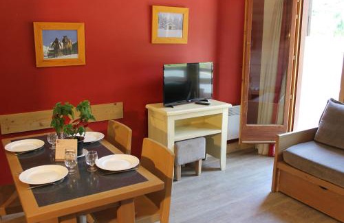 La Perriere Apartment | Résidence Christiana 408 Clés Blanches Courchevel