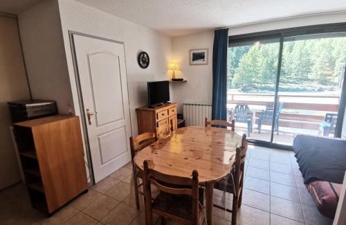 Reallon Apartment | Résidence Gardette - Agréable T2 6 couchages avec wifi à Réallon A11 MAE-8601