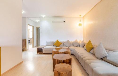 Menara Apartment | Résidence Golfique PJ, jardin, piscine