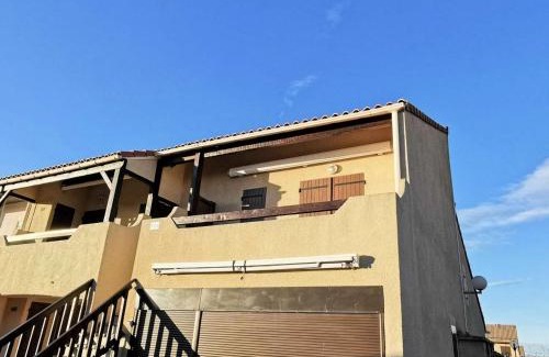 Leucate Apartment | Résidence Grande Bleue - 3 Pièces 6 couchages PORT LEUCATE- Climatisation - WIFI - Réf: 3GB 818 MAE-4704