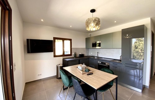 L'Ile-Rousse Apartment | Résidence La Listrella