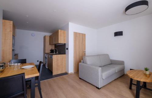 Lons-le-Saunier Apartment | Résidence le 16 - Centre Ville
