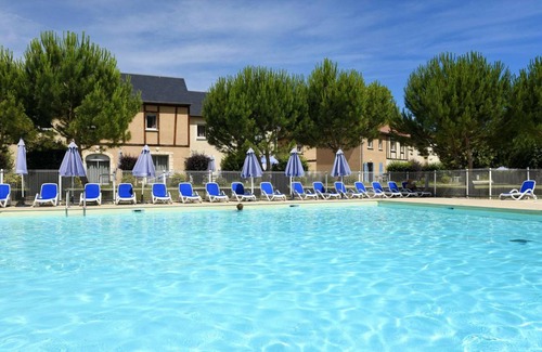 Montignac Apartment | Résidence Le Hameau du Moulin 3