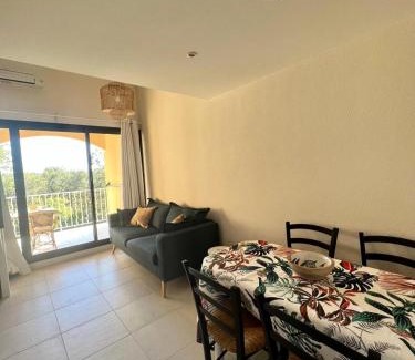 Les Restanques Apartment | Résidence Les Parcs de Grimaud - maeva Home - Appartement 2 Pièces 4 Personnes - Sélection MAE-0194