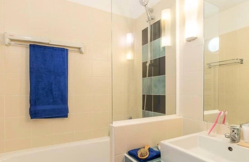 Perros-Guirec Apartment | Résidence Pierre & Vacances L'Archipel *** - Apartment 5 people - 1 bedroom - Terrace or balcony - Sea view