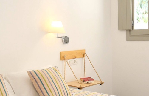 Akrotiri House | R 1177 Hotel Apex - Standard Double Room | Garden View