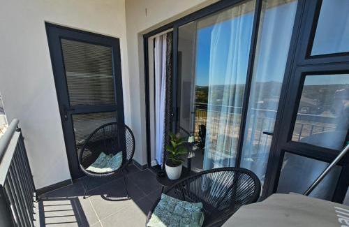 Trawal Apartment | R&R at Summerview