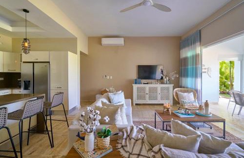 Las Terrenas Apartment | ®{The~Beach~View} @PlayaBonita BeachfrontPool