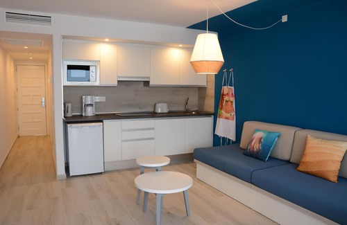 Puerto del Carmen Apartment | R2 Bahía Kontiki Beach Apartments
