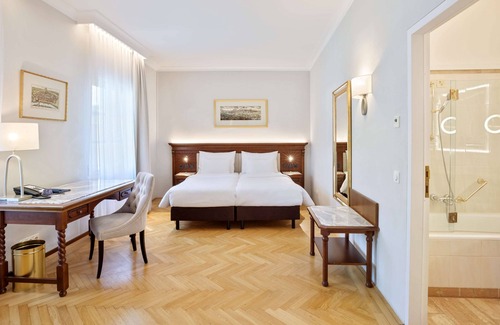 Altstadt Hotel | Radisson Blu Hotel Altstadt