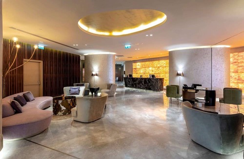 Zeytinburnu Hotel | Radisson Blu Hotel Istanbul Ottomare