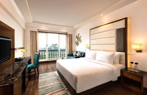 Gopalbari Hotel | Radisson Jaipur City Center