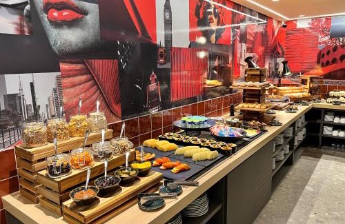Indianopolis Hotel | Radisson RED Ibirapuera