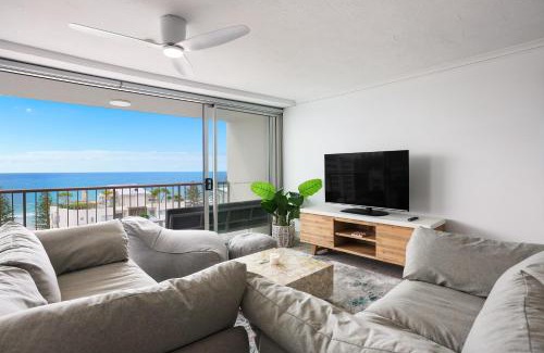Coolangatta Apartment | Rainbow Commodore Coolangatta