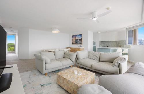 Coolangatta Apartment | Rainbow Commodore Coolangatta