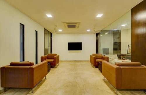 Royapettah Hotel | RAJ RESIDENCY Near US EMBASSY