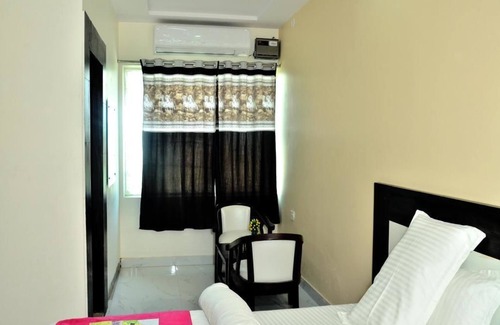 Gurugram Hotel | Rajvanshi Palace by Jassritha Hotels
