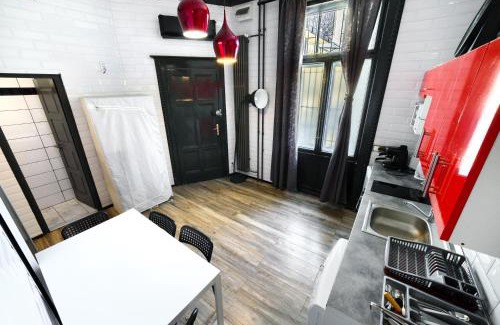 Budapest Apartment | Rakoczi Road Central Location