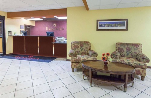 Bolingbrook Hotel | Ramada by Wyndham Bolingbrook