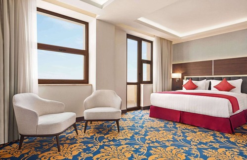 Kentron Hotel | Ramada Hotel & Suites by Wyndham Yerevan