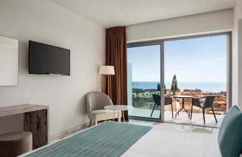 Ayia Napa Hotel | Ramada Hotel & Suites by Wyndham Ayia Napa
