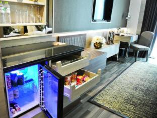 Nana Hotel | Ramada Sukhumvit Soi Eleven