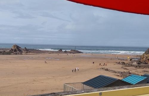 Bude Cabin | Ramblers Rest 2 miles from beach,rural setting Bude Cornwall