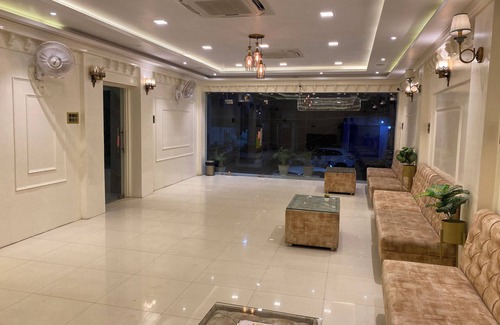 Allahabad Hotel | Ramesh Palace