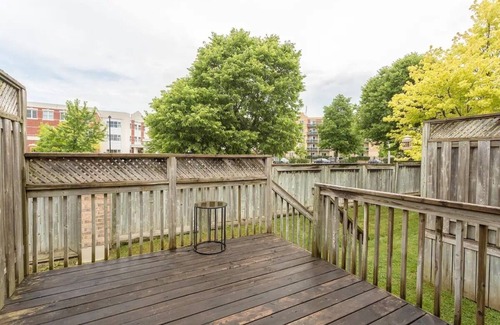 London Apartment | *Rare* Luxury Home w/Jacuzzi near UWO & Downtown