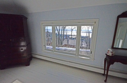 Harbor Springs Cottage | Rarely Available Vintage East Bluff Drive Cottage
