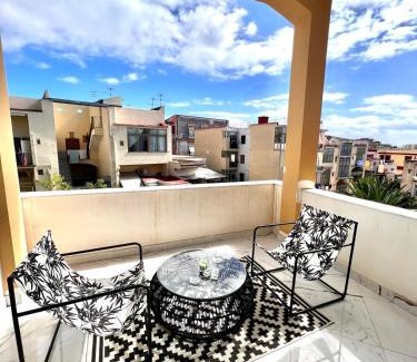 Torre del Greco Apartment | Raroom V-Aparthotel