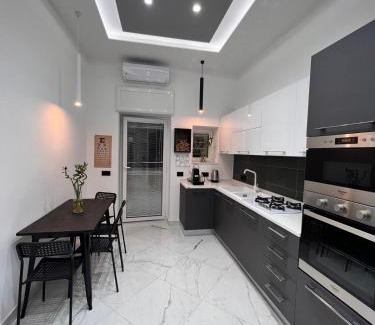 Torre del Greco Apartment | Raroom V-Aparthotel
