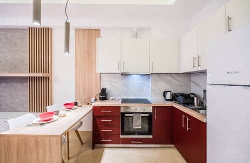 Thessaloniki City Centre Apartment | Raspberry Apt by halu! Apartments