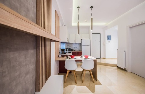 Thessaloniki City Centre Apartment | Raspberry Apt by halu! Apartments