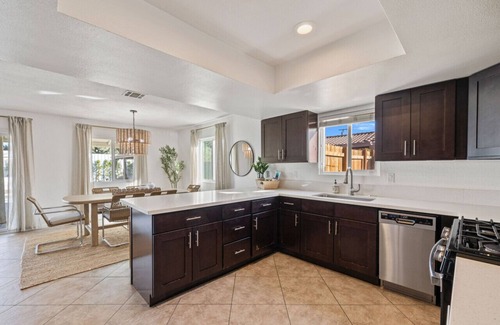 Bermuda Dunes House | Rather Be Desert Getaway